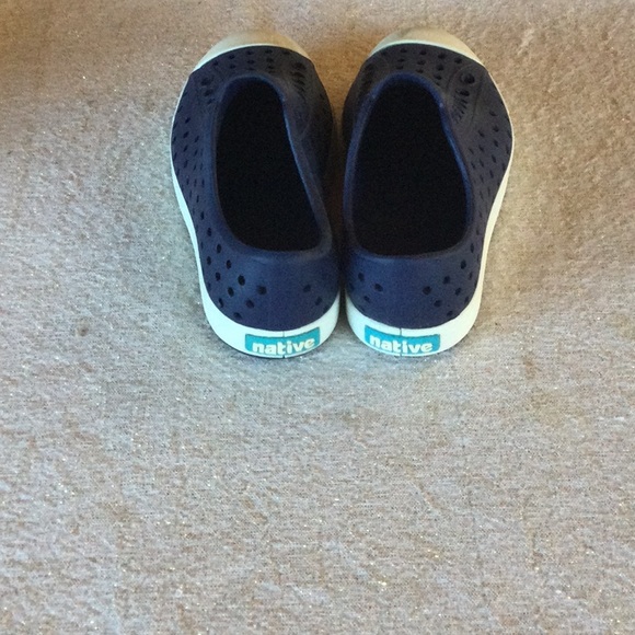 Native Shoes - Picture 3 of 3